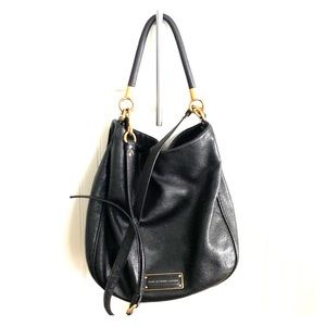 Marc Jacobs Bridge Hobo Bag in Black